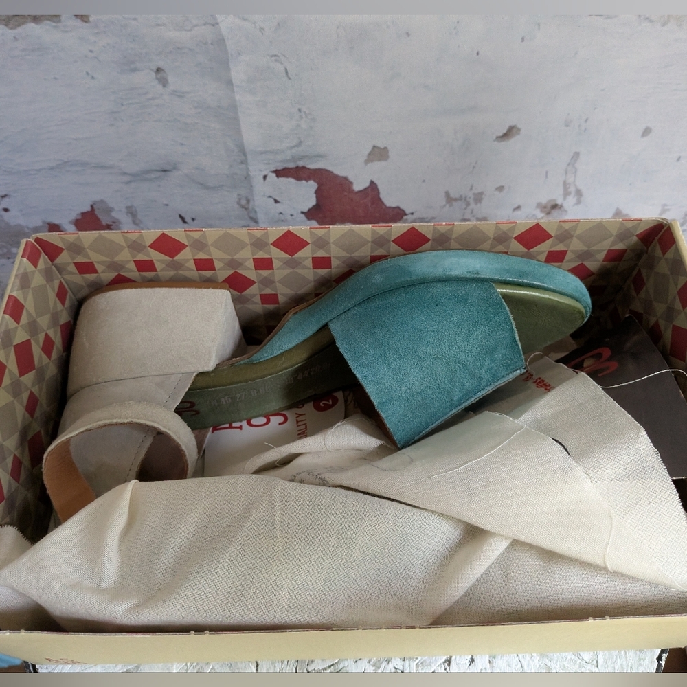 A.s.98 NWT/Box Sandals - Picture 10 of 15